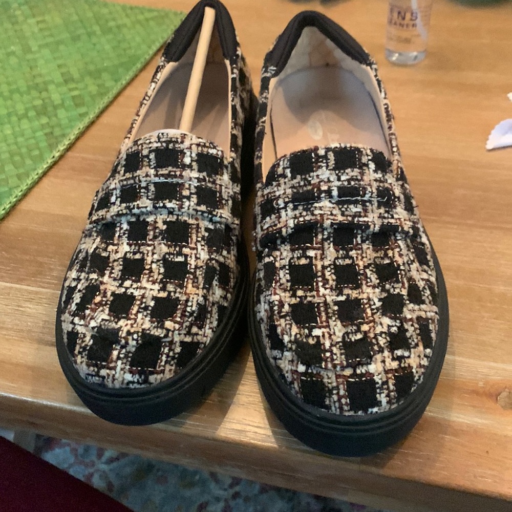 Dr. Scholl’s Platform Patterned Loafers